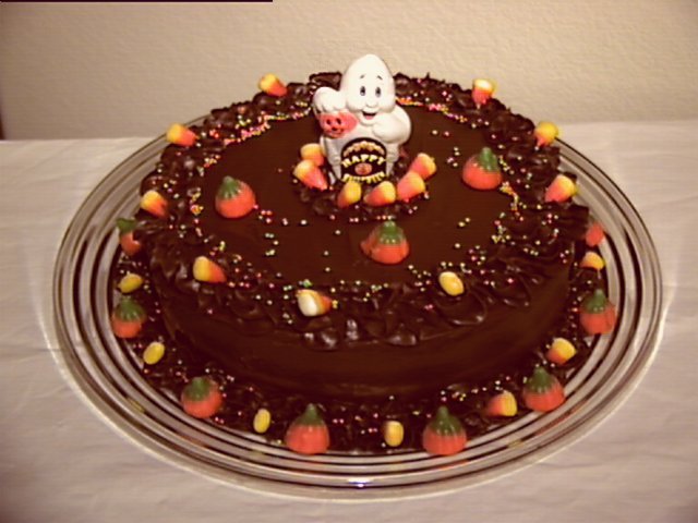 Halloween Cake...........Booooooooo!